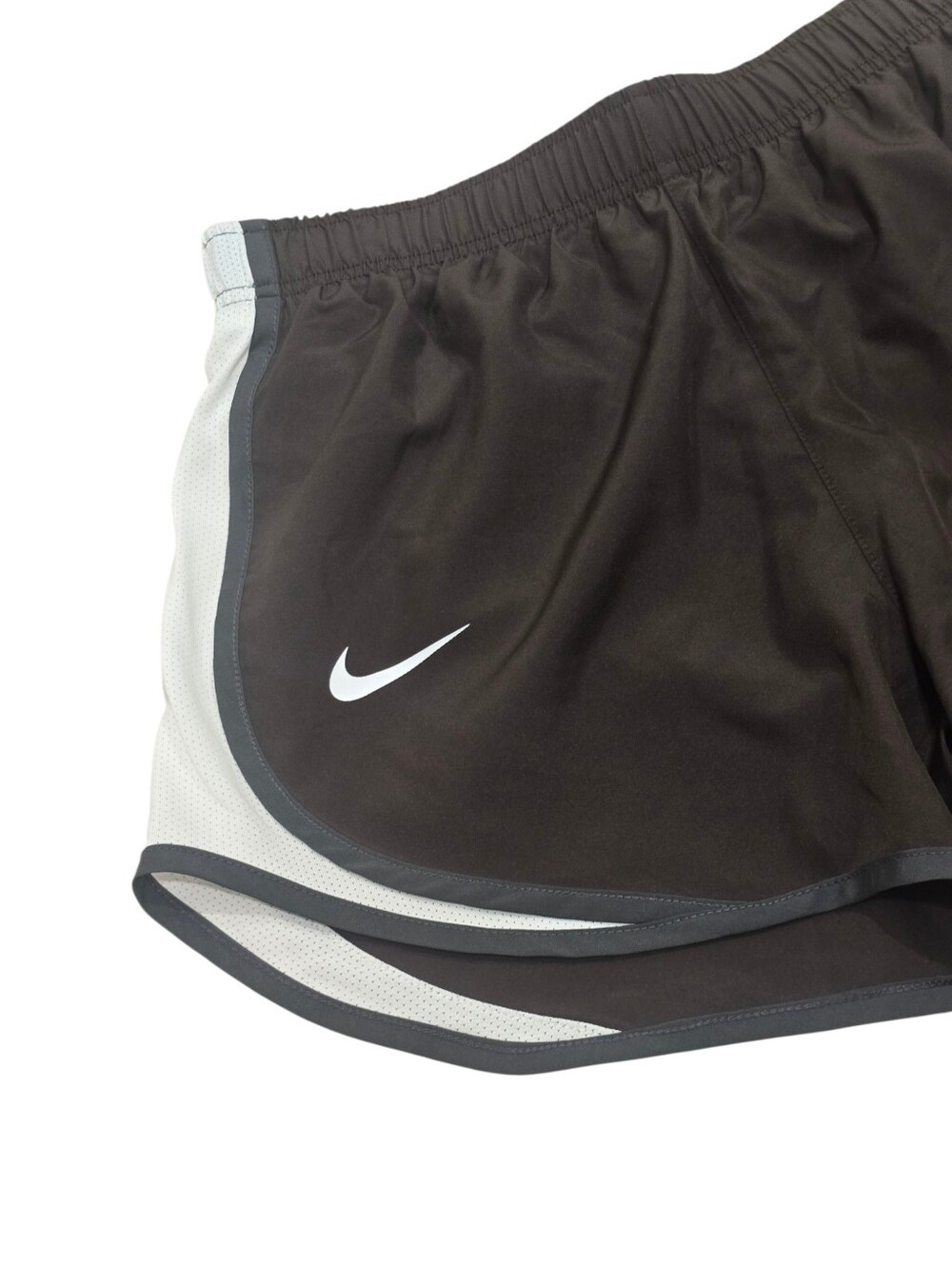 NEW Women's Nike Brown Cleveland Browns Performance Tempo Shorts - Picture 4 of 7